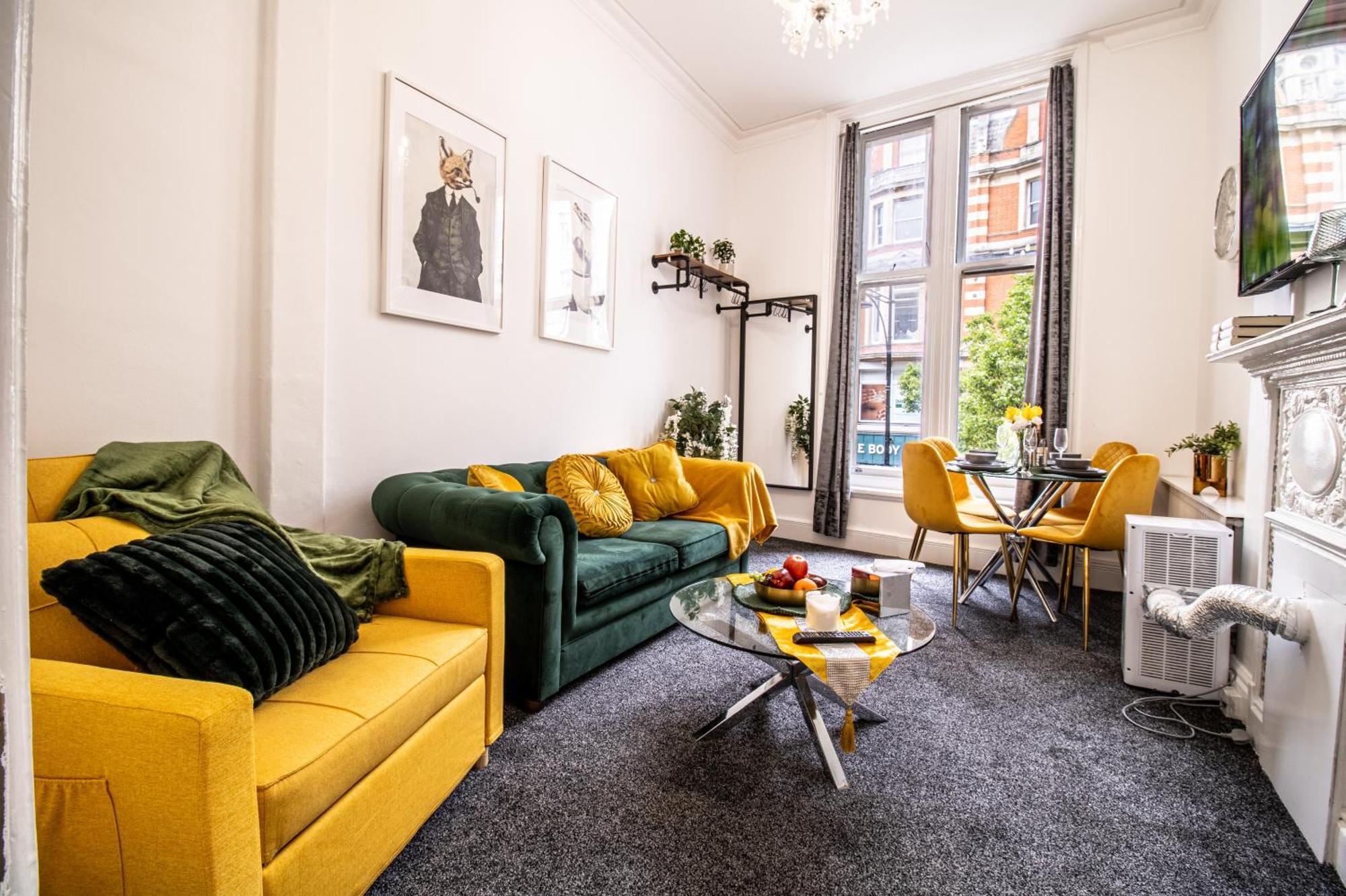 Oxford Street Chic Retreat - Unparalleled Elegance And Urban Comfort! Gc1 London Exterior photo